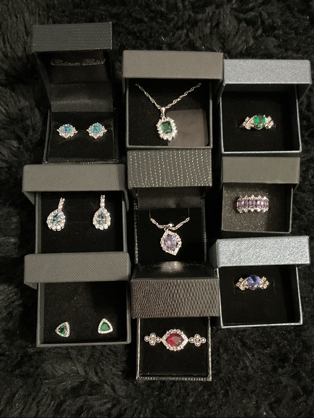 Classic bundle of 9pc platinum plated jewelry Gemstone Pendant/rings/pin.